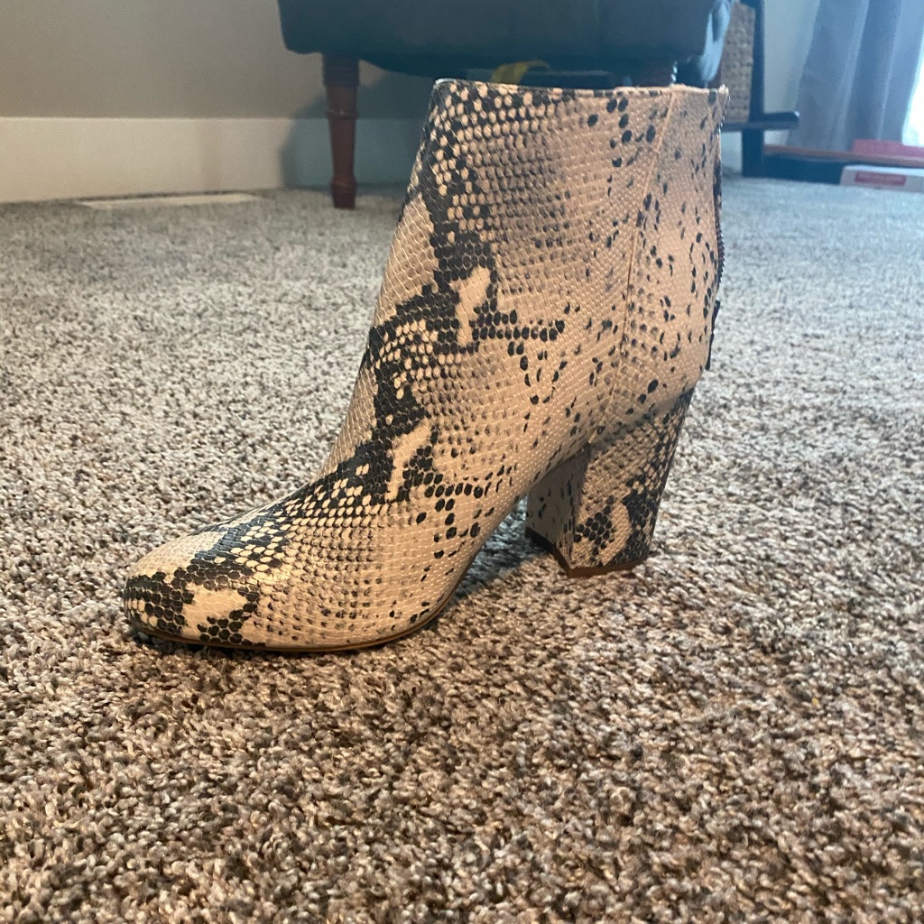 Steve Madden Boots Brand New